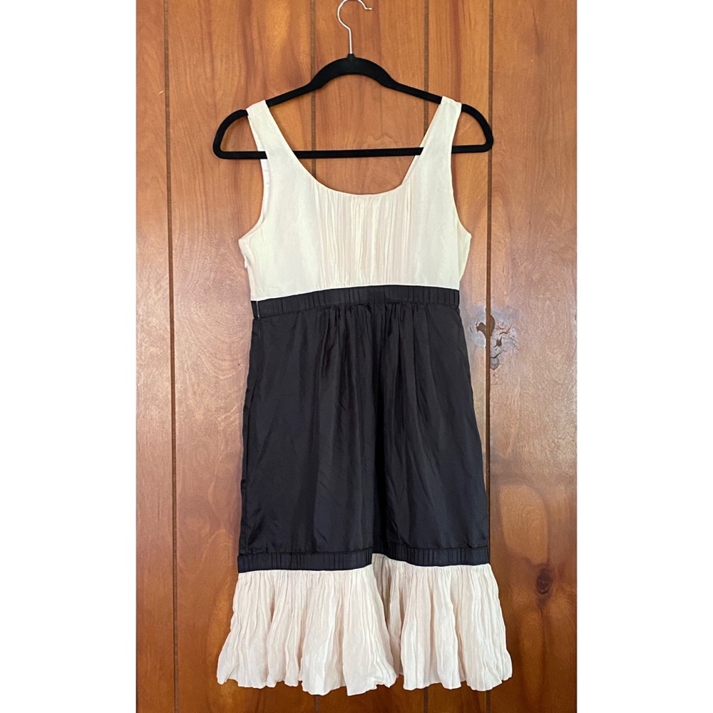 EUC Unique Anthropologie dress - Picture 2 of 4